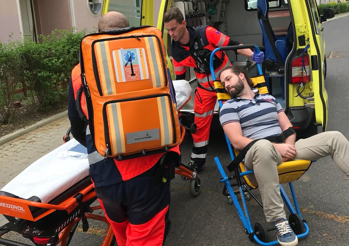 Pelatihan simulasi stroke EMS di Ústí nad Labem